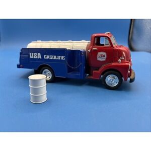 First Gear Inc 1952 GMC Delivery USA Gasoline DieCast collectible